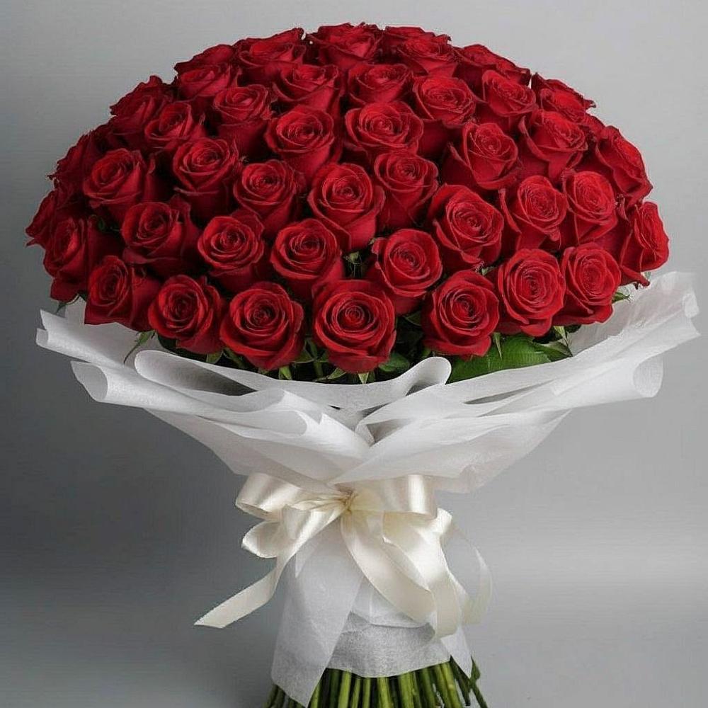 Букет 101 Красная роза Блэк Мэджик в Ноябрьск