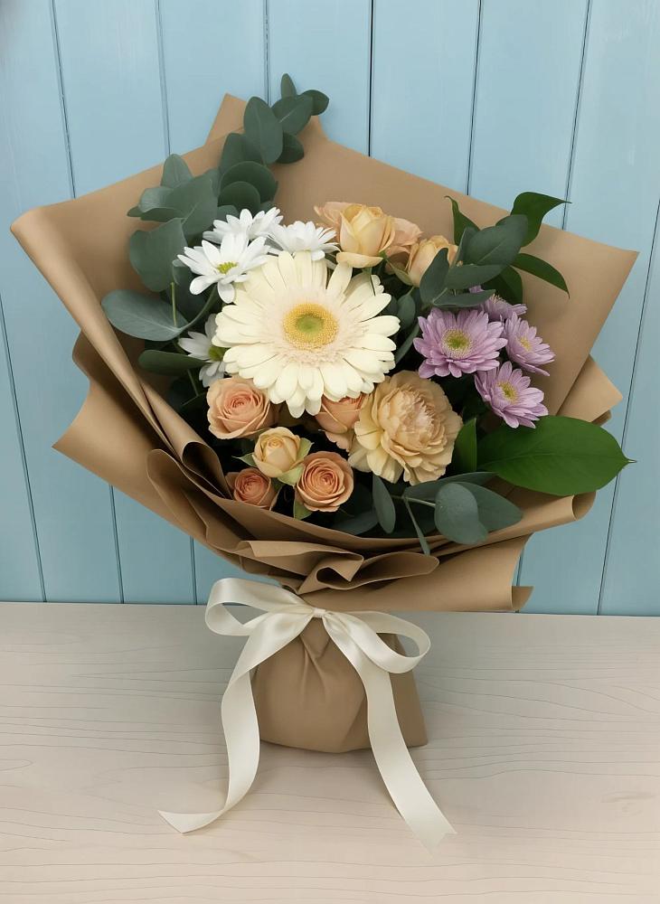 Букет Цветочные луга в Ноябрьск Букет цветов из: Герберы и Хризантемы в Ноябрьск