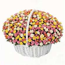 Премиум корзина Кустовых Роз в Ноябрьск Премиум букет из: Розы в Ноябрьск