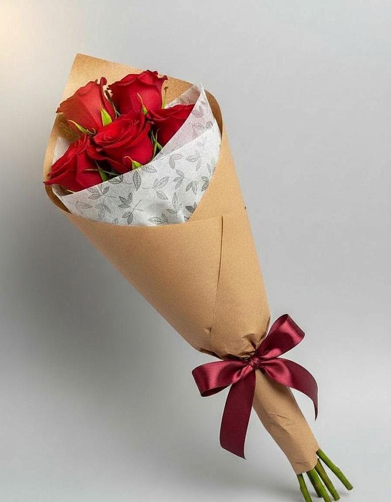 Букет просто и со вкусом в Ноябрьск Букет цветов из: Розы в Ноябрьск