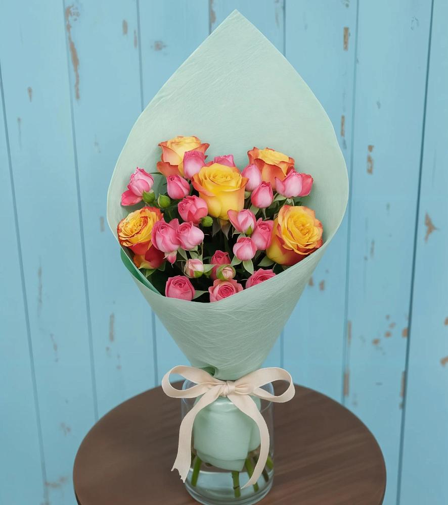 Букет цветов из: Розы в Ноябрьск