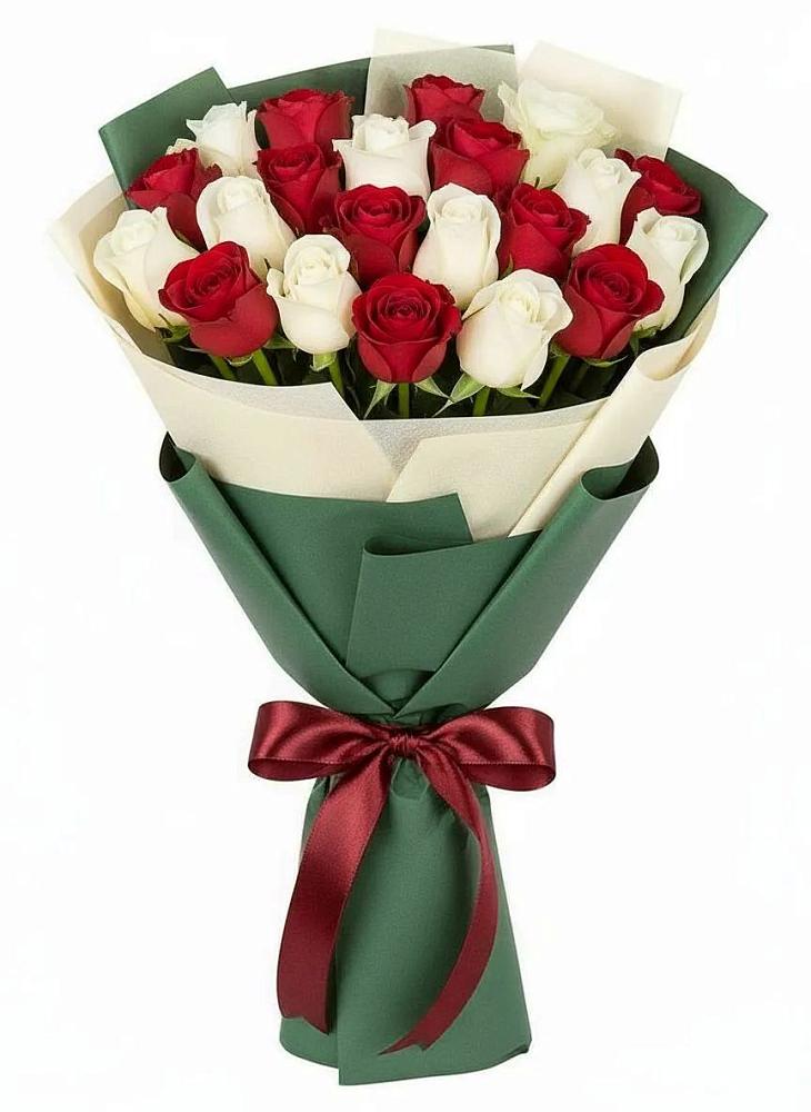 Микс из красных и белых роз в Ноябрьск Букет Микс из красных и белых роз в Ноябрьск