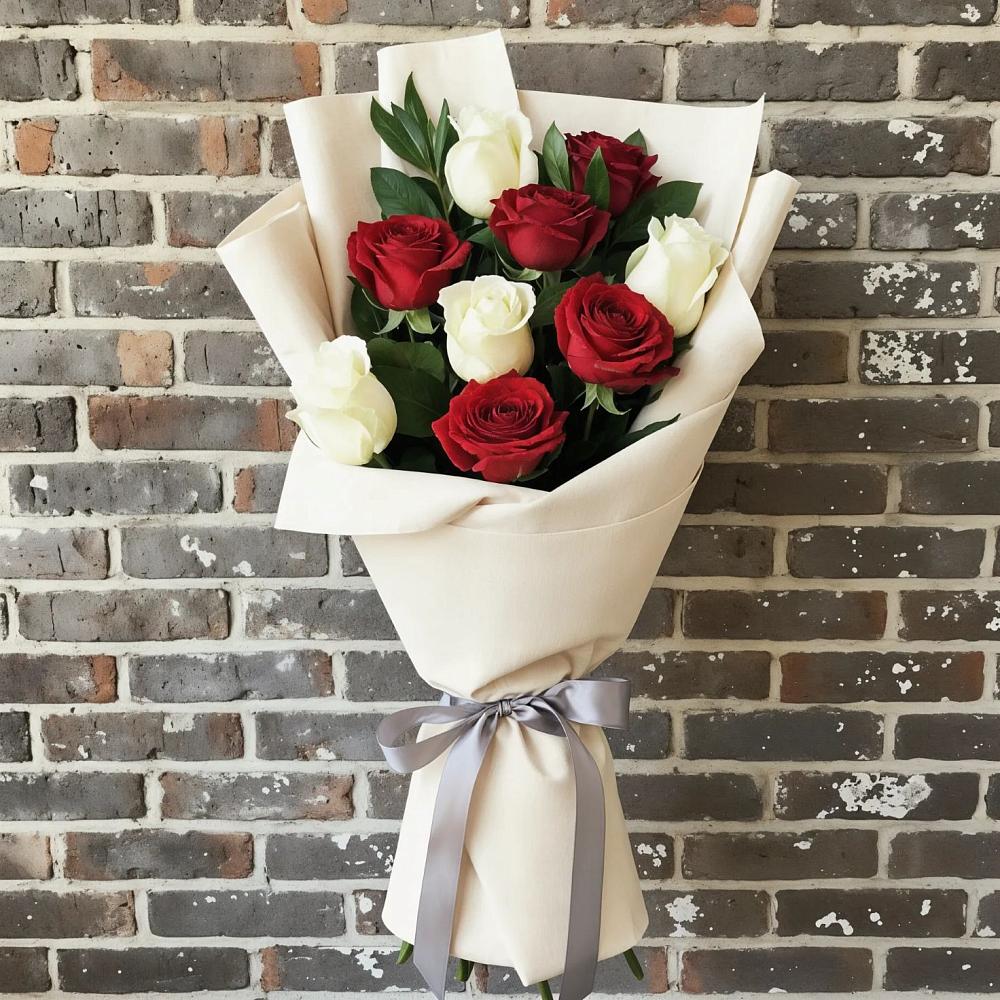 Букет цветов из: Розы в Ноябрьск