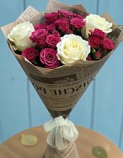 Букет Удивительный из роз в Ноябрьск Букет цветов из:  Розы в Ноябрьск