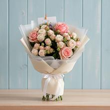 Букет цветов из:  Розы в Ноябрьск